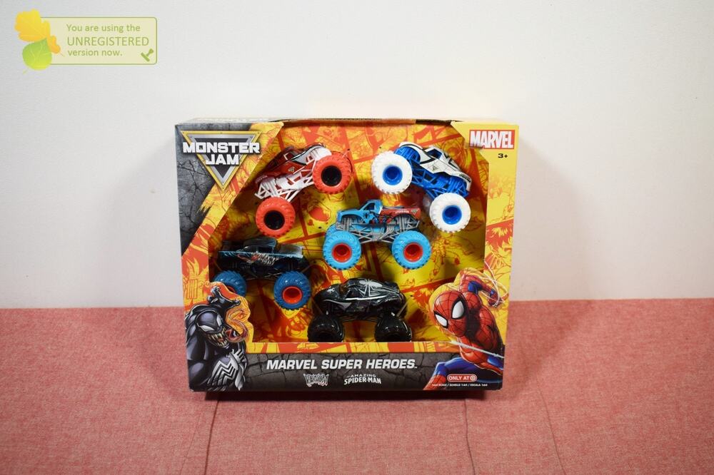 Monster Jam Marvel Super Heroes Amazing Spider-Man 5-Pack Monster Trucks